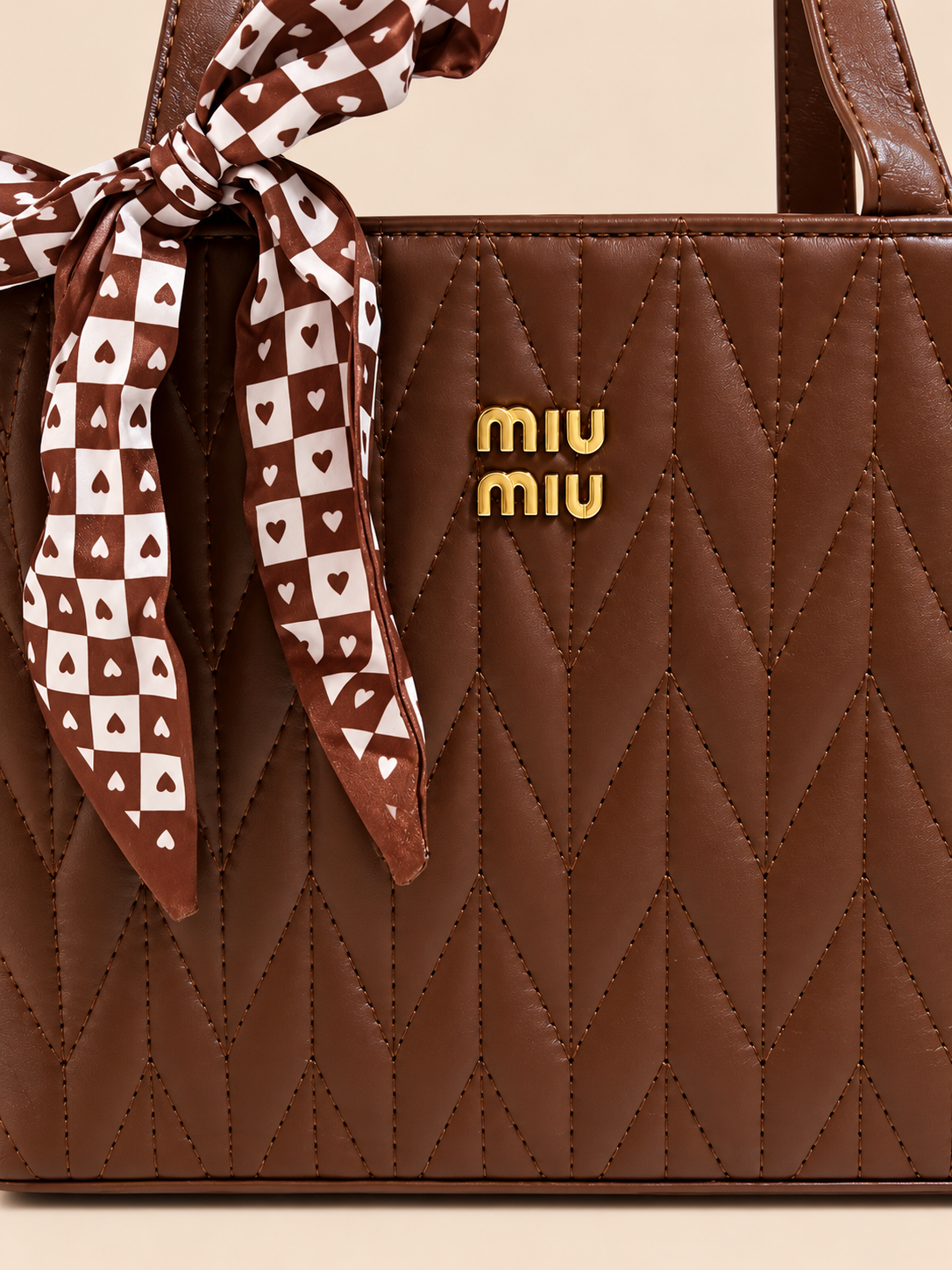BOLSO DE MANO MIU MIU CAFÉ