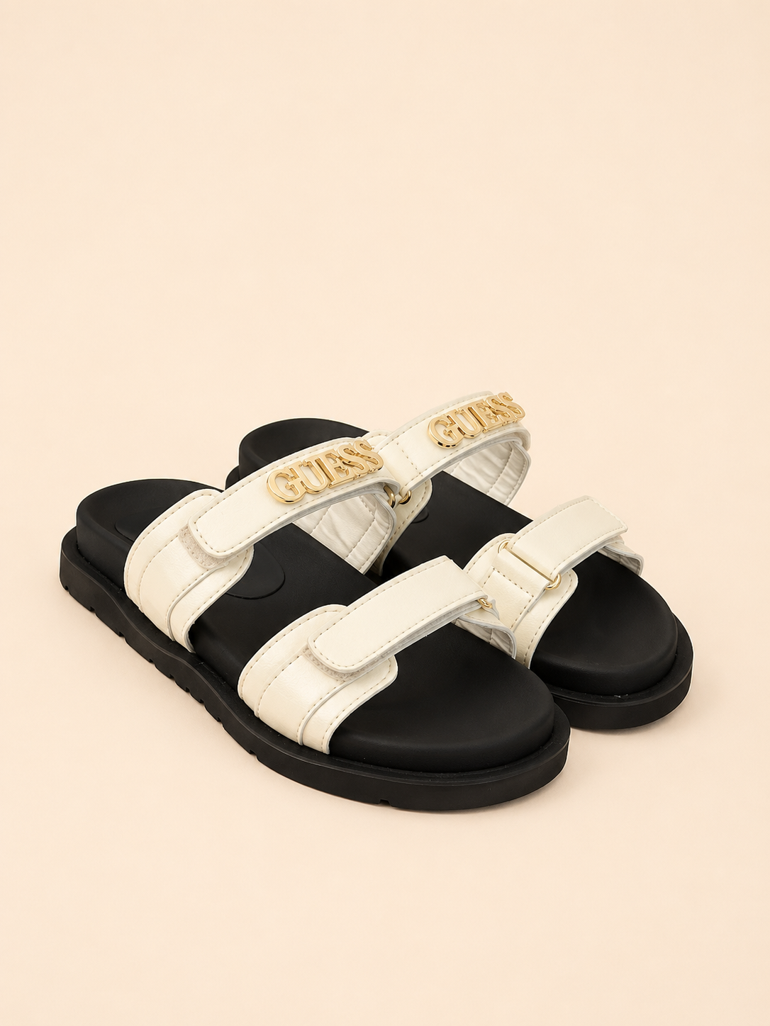 CHANCLAS GUESS BLANCAS