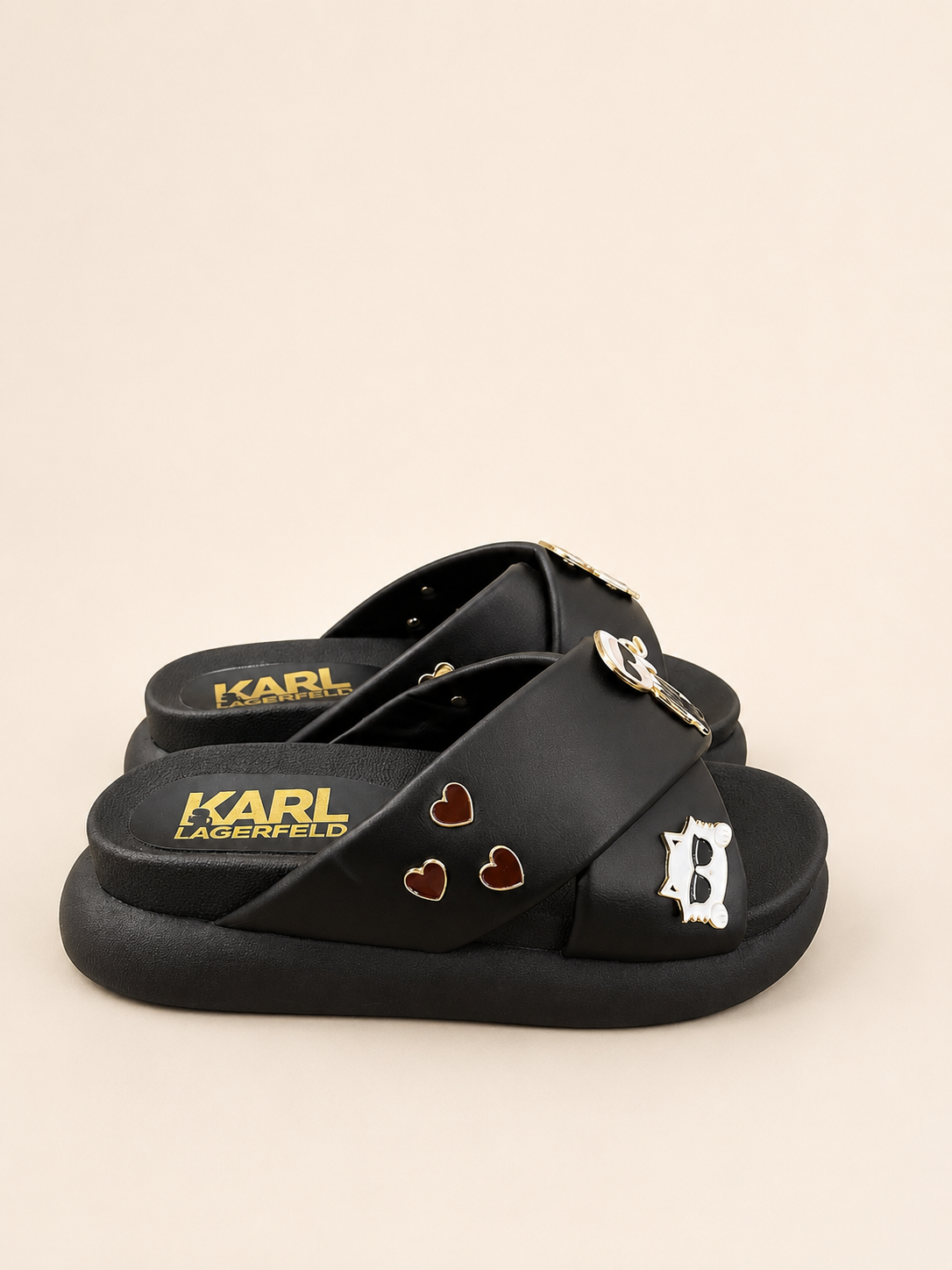 CHANCLAS KARL NEGRAS CRUZADAS