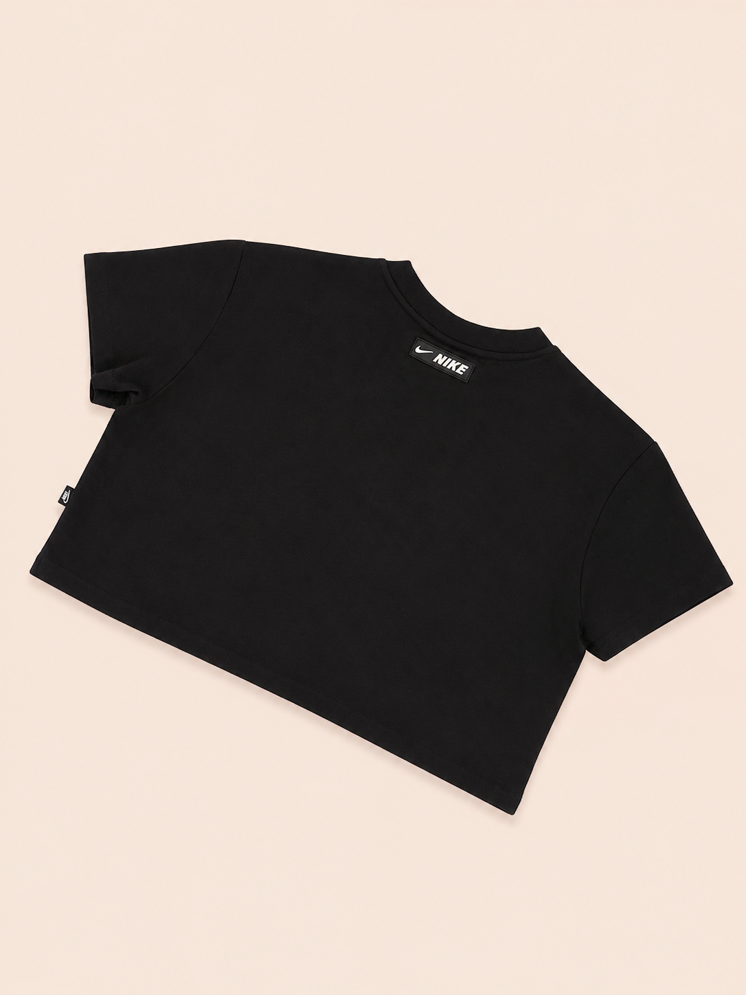 CAMISA NIKE NEGRA LETRAS