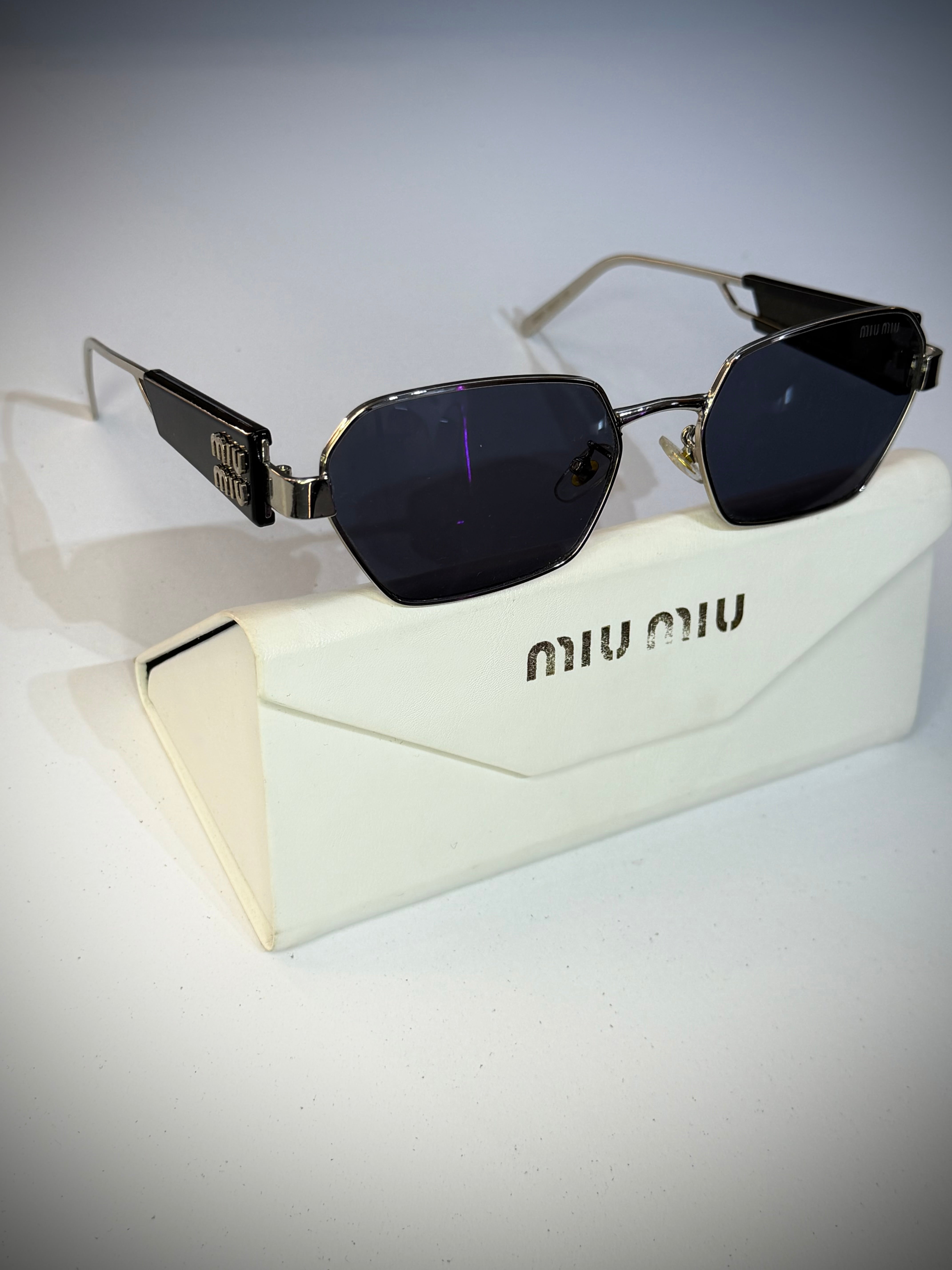 GAFAS MIU MIU